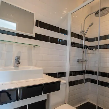 Mamie Jane Co-munity Aix-les-Bains