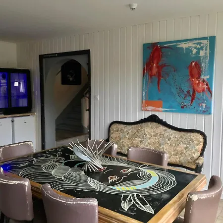 Mamie Jane Co-munity Konukevi Aix-les-Bains