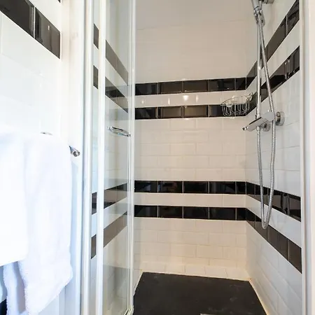 Mamie Jane Co-munity Konukevi Aix-les-Bains