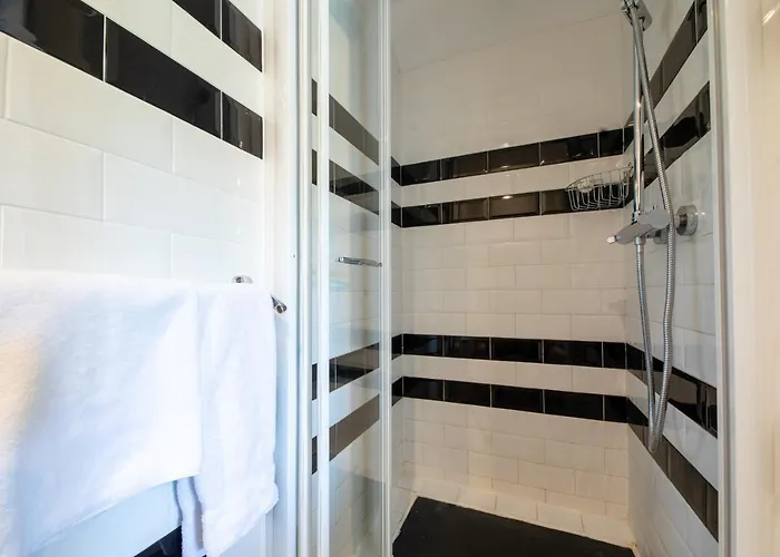 Mamie Jane Co-munity