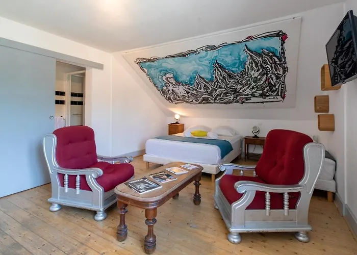 Mamie Jane Co-munity Экс-ле-Бен