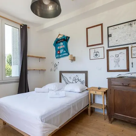 Mamie Jane Co-munity Vendégház