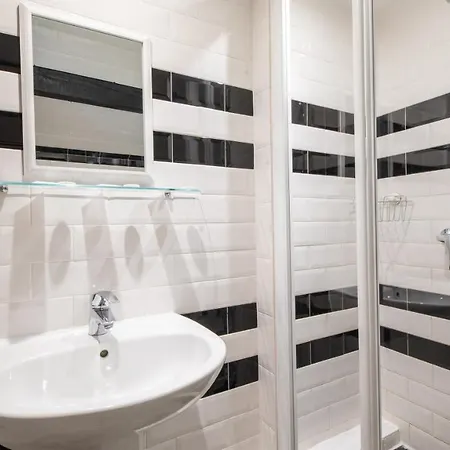 Mamie Jane Co-munity