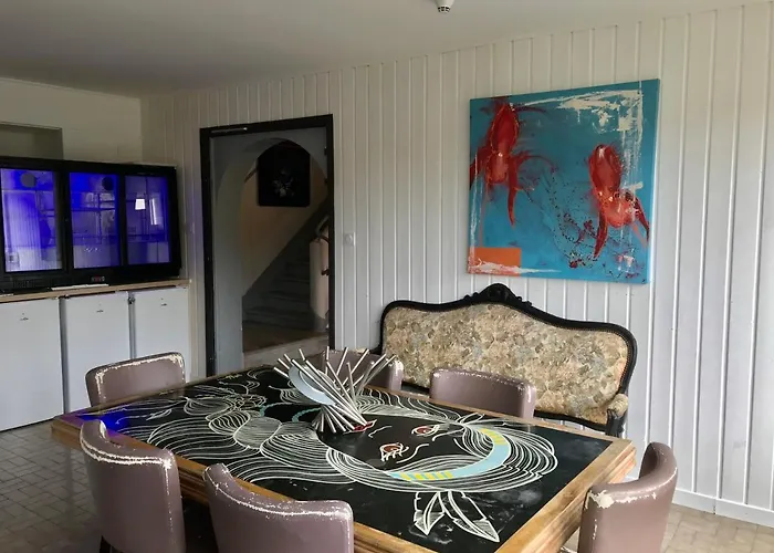 Mamie Jane Co-munity Guest house Aix-les-Bains