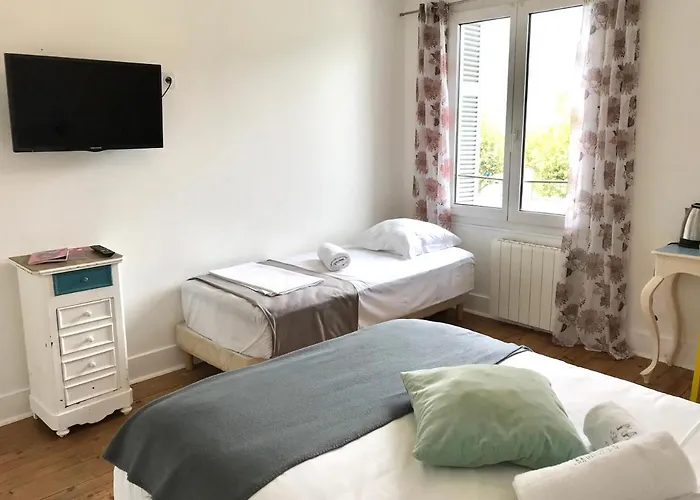 Mamie Jane Co-munity Guest house 3*