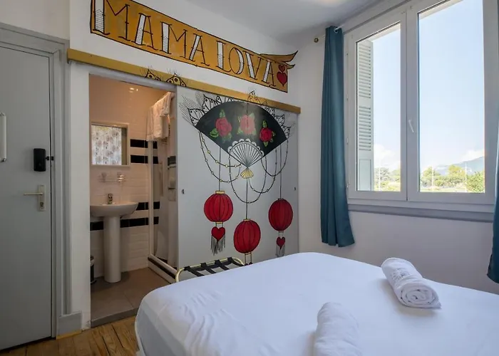 Guest house Mamie Jane Co-munity Aix-les-Bains